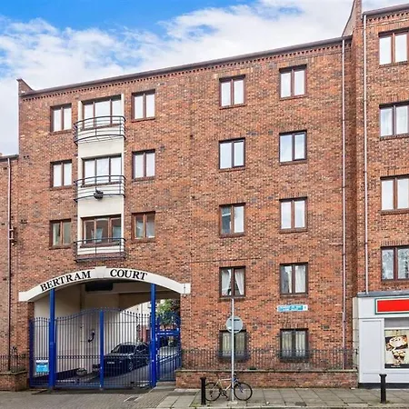 Walk Apts * دبلن