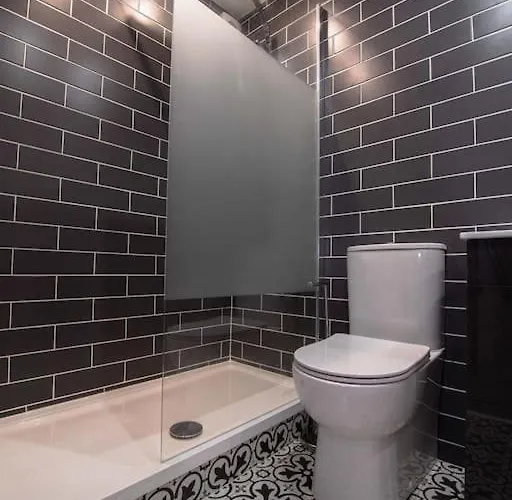 Walk Apts 아파트 *